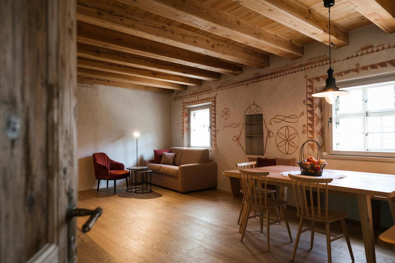 St. Vigilius Modern Historic Apartments Nalles Exterior photo